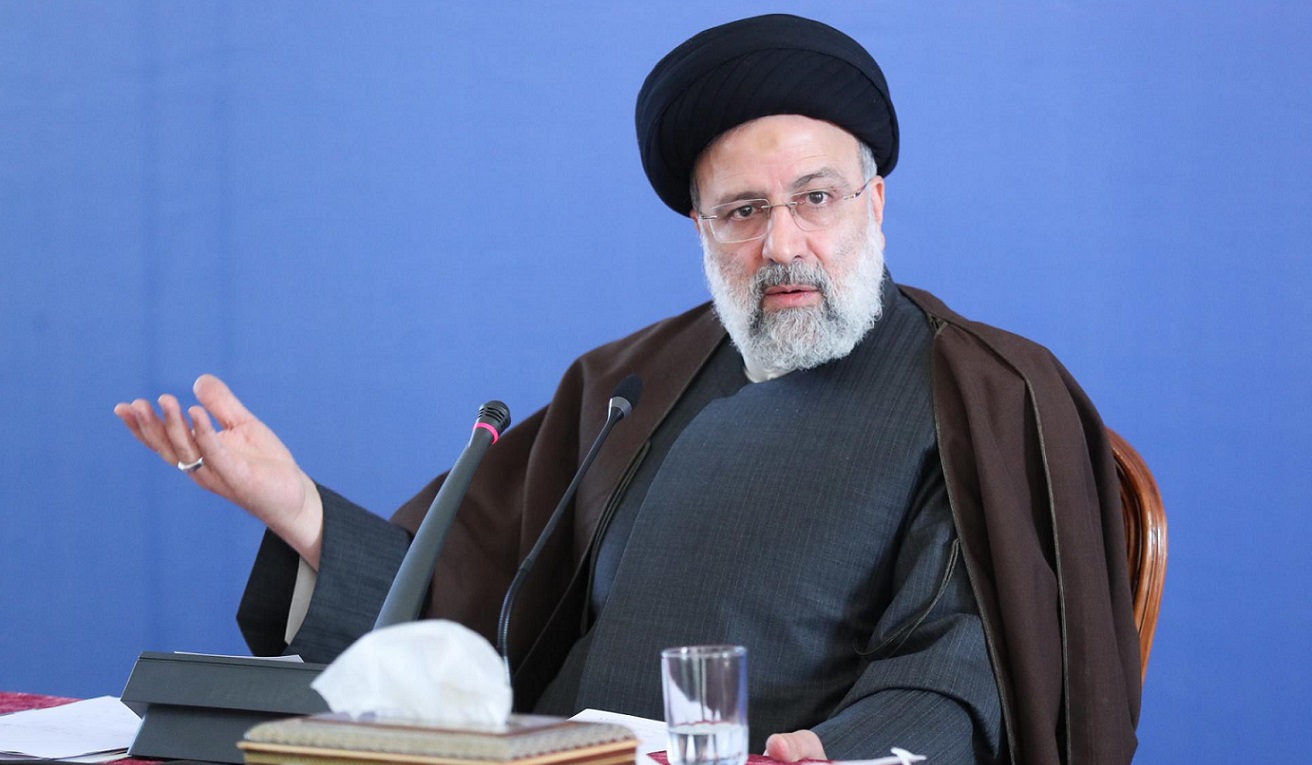 ماموریت رئیس جمهور به سازمان محیط زیست و وزارت خارجه برای رفع مشکل آلودگی هوا