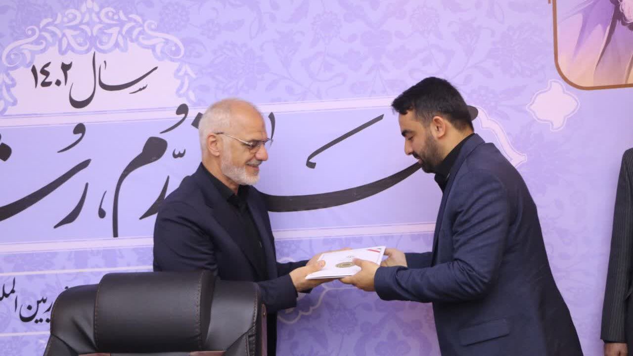 امیر طرفیانی مدیرکل روابط عمومی استانداری خوزستان شد.